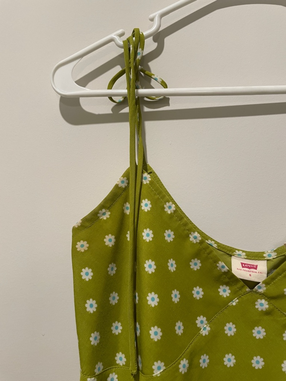 Levi's Green Daisy Print Mini Dress with Tie Straps - Picture 7 of 8